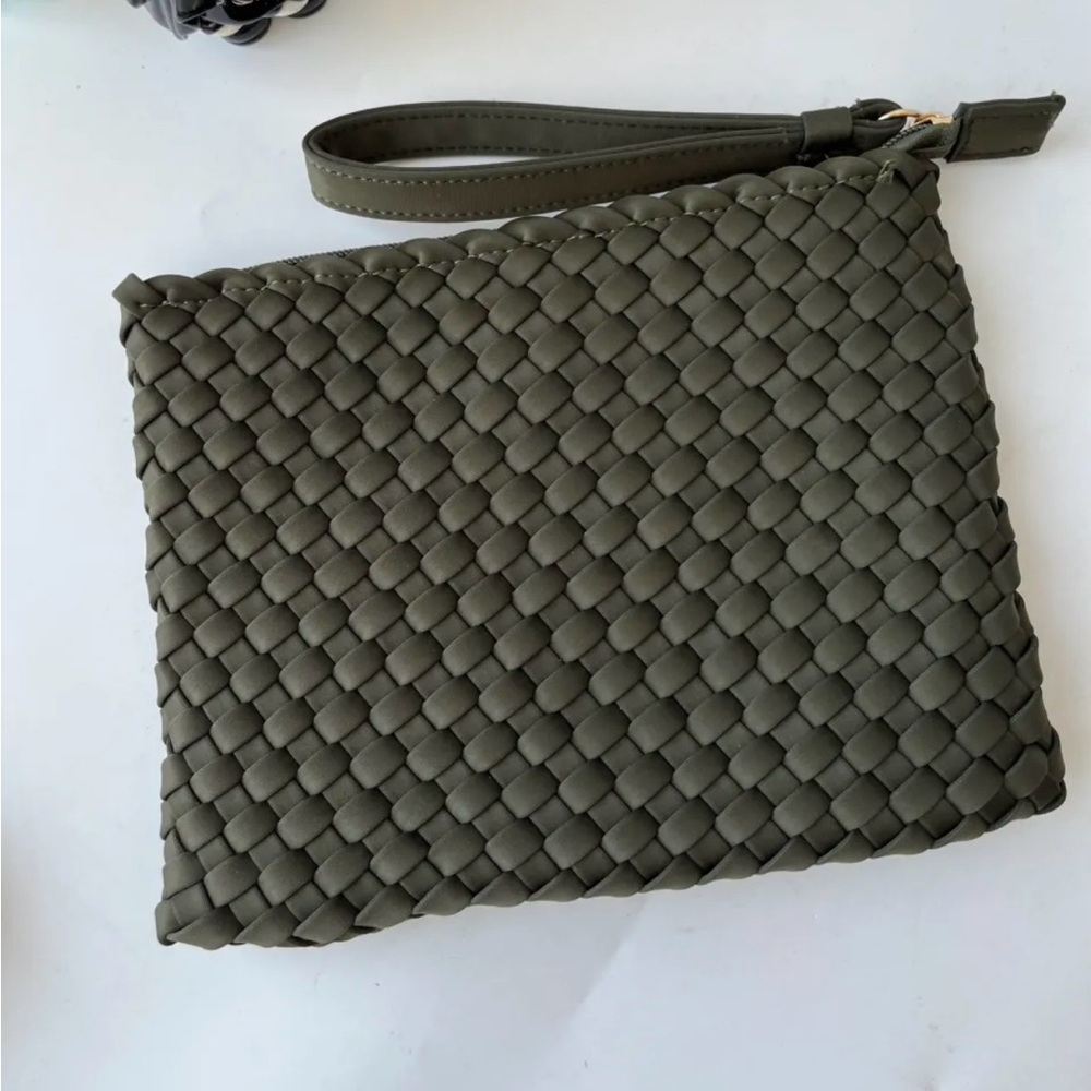 ANTONIO MELANI Sage Green Textured Wristlet Clutch with Zipper